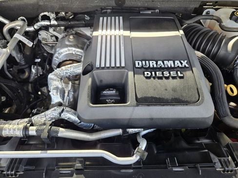 Used 2021 GMC Sierra 1500 SLT AWD/4WD image 30