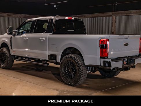 Used 2026 Ford F250 Lariat image 7