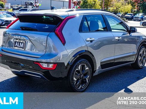 Used 2024 Kia Niro Wind image 6