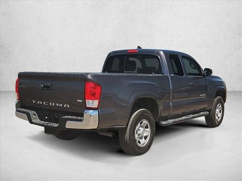 Used 2016 Toyota Tacoma SR5 w/ Towing Package RWD image 5