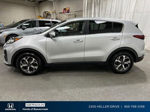 Used 2021 Kia Sportage LX FWD image 5