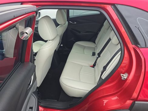 Used 2019 MAZDA CX-3 Grand Touring FWD image 4