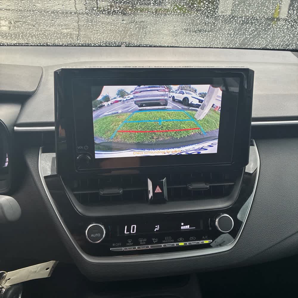 Used 2026 Toyota Corolla LE FWD image 6