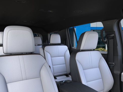 New 2026 Chevrolet Traverse High Country w/ LPO, Floor Liner Package image 24