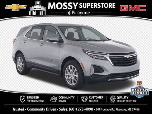 Used 2023 Chevrolet Equinox LT w/ Driver Convenience Package FWD image 2