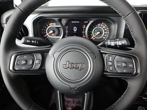 New 2026 Jeep Wrangler Willys AWD/4WD image 11