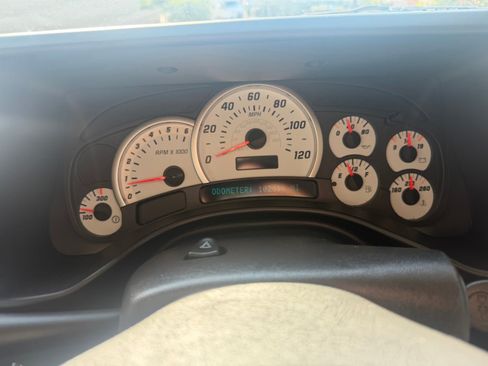 Used 2003 HUMMER H2 w/ Preferred Equipment Group AWD/4WD image 14