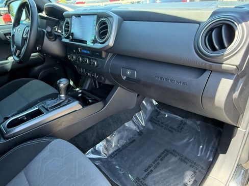 Used 2023 Toyota Tacoma TRD Off-Road w/ Technology Package image 10