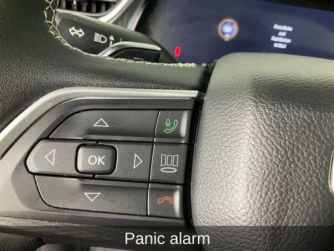 Used 2024 Jeep Grand Cherokee Altitude image 22