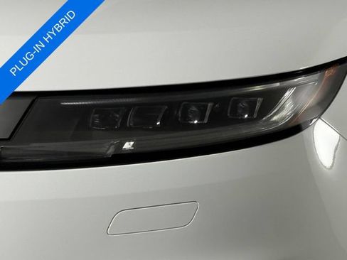 Used 2024 Land Rover Range Rover Sport Autobiography AWD/4WD image 12