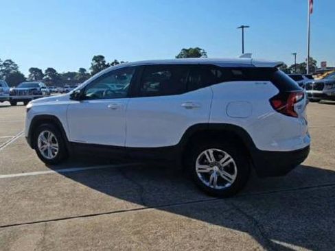 Certified 2024 GMC Terrain SLE image 6