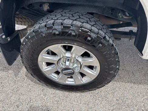 Used 2018 Ford F350 Platinum w/ Platinum Ultimate Package AWD/4WD image 23