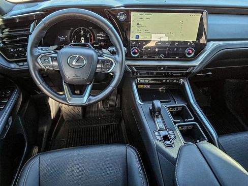 Used 2025 Lexus TX 350 AWD image 31