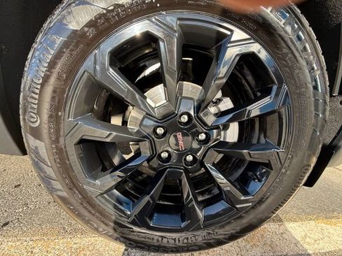 Used 2026 GMC Terrain Elevation w/ Elevation Premium Package image 10