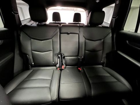 Certified 2024 Cadillac XT6 Luxury w/ LPO, Floor Liner Package AWD/4WD image 19