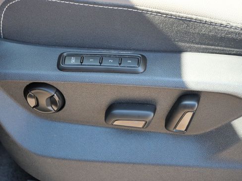 Certified 2021 Volkswagen Atlas SEL Premium image 20