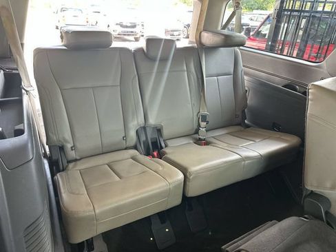 Used 2018 Ford Expedition Max XLT w/ Equipment Group 201A AWD/4WD image 24