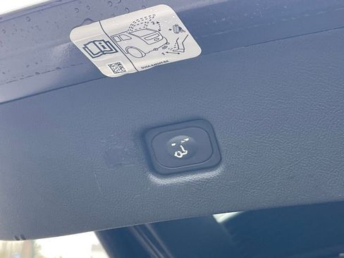 Used 2020 Lincoln Nautilus Reserve w/ Equipment Group 202A image 23