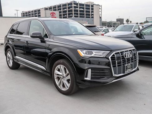 Used 2023 Audi Q7 2.0T Premium w/ Convenience Package image 6