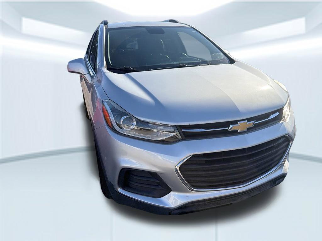 Used 2020 Chevrolet Trax LT w/ Driver Confidence Package FWD image 6