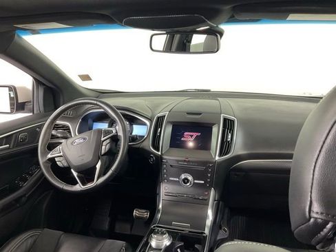 Used 2019 Ford Edge ST w/ Cold Weather Package AWD/4WD image 30