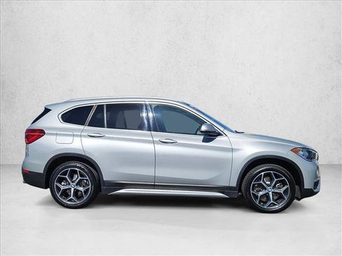 Used 2019 BMW X1 xDrive28i w/ Convenience Package AWD/4WD image 4
