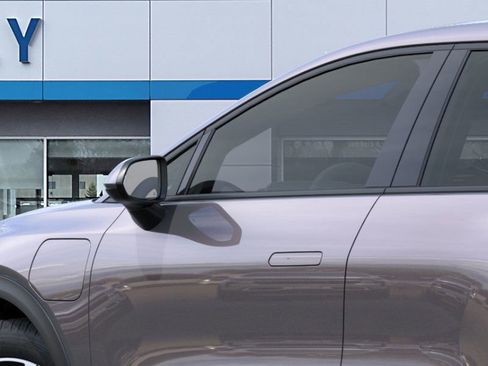 New 2026 Chevrolet Equinox EV LT image 22