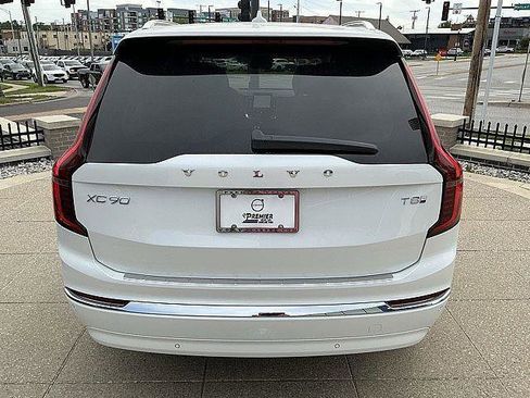New 2026 Volvo XC90 T8 Plus w/ Protection Package AWD/4WD image 9