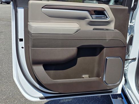 New 2026 GMC Sierra 3500 SLT w/ SLT Premium Package image 37