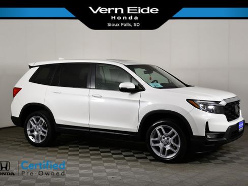 Certified 2024 Honda Passport EX-L image 1