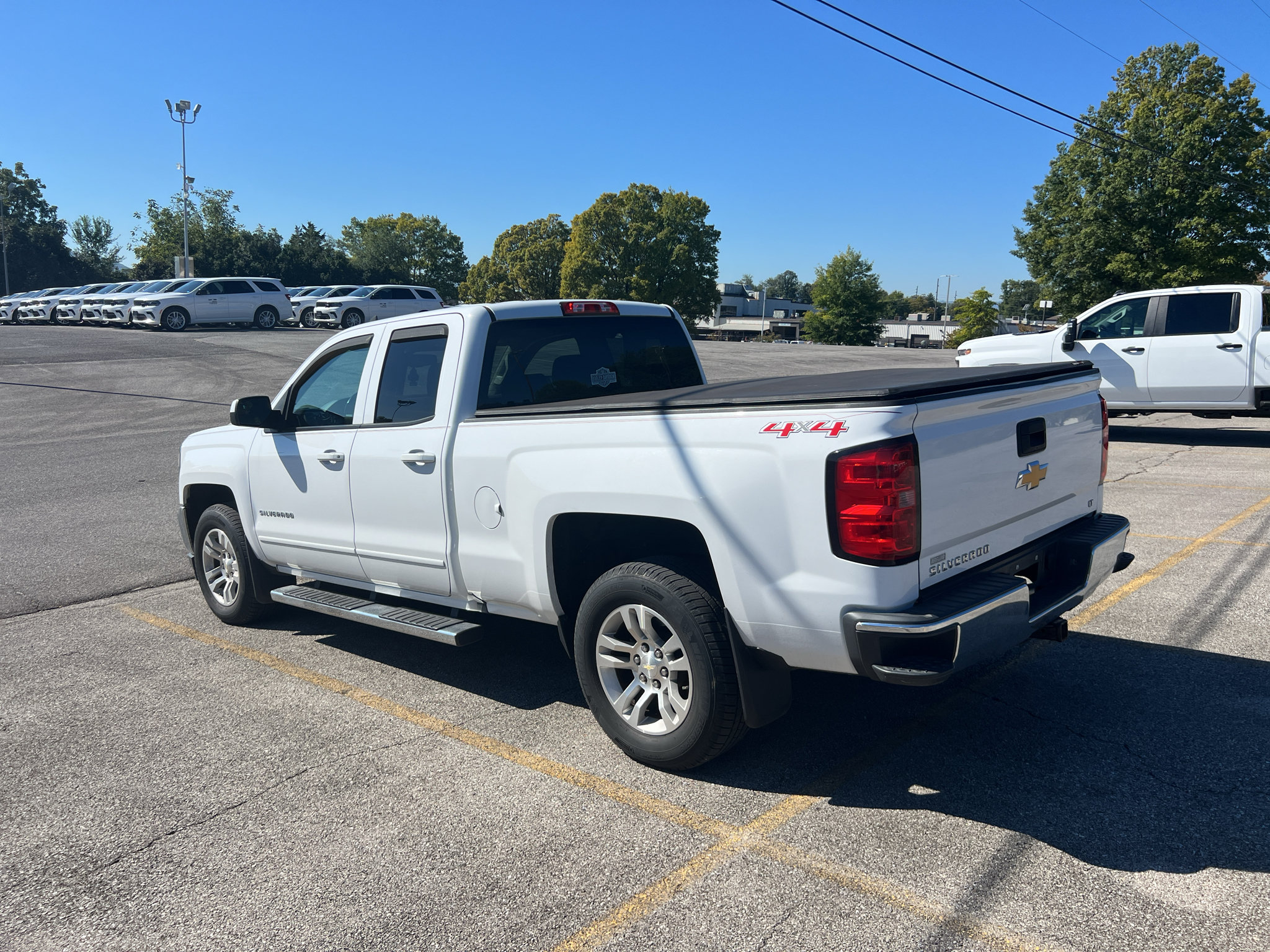 Used 2016 Chevrolet Silverado 1500 LT w/ All Star Edition AWD/4WD image 7