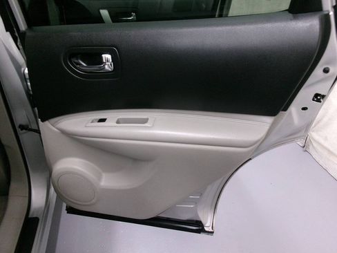 Used 2012 Nissan Rogue SL AWD/4WD image 30