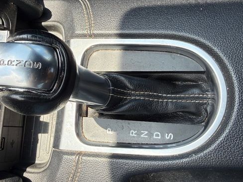 Used 2019 Ford Mustang Premium w/ Equipment Group 201A RWD image 33