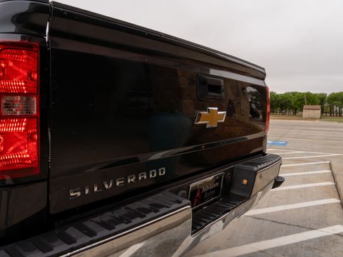 Used 2018 Chevrolet Silverado 1500 LS RWD image 6