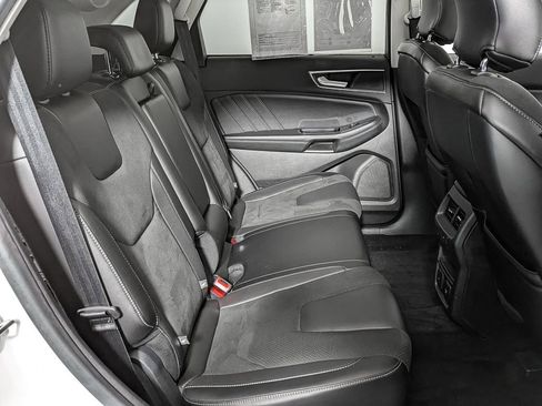 Used 2016 Ford Edge Sport w/ Equipment Group 401A AWD/4WD image 38
