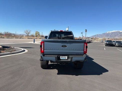 Used 2024 Ford F250 Lariat w/ Lariat Ultimate Package AWD/4WD image 4