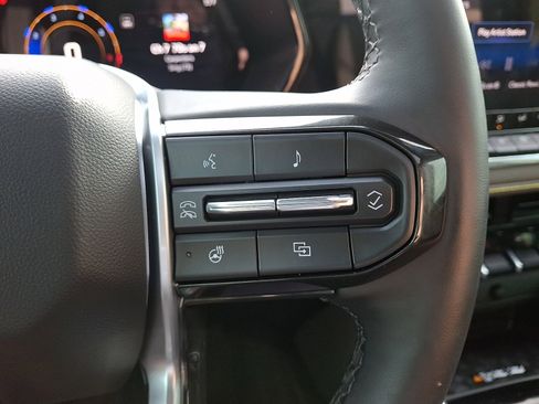 Used 2025 Chevrolet Colorado ZR2 w/ ZR2 Bison Edition image 22