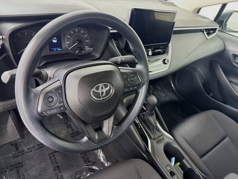 Certified 2025 Toyota Corolla LE w/ LE Premium Package FWD image 9