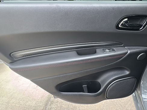 Used 2022 Dodge Durango R/T image 17