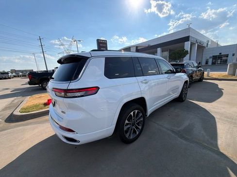 Used 2024 Jeep Grand Cherokee L Overland w/ Rear Seat Video Group I AWD/4WD image 5