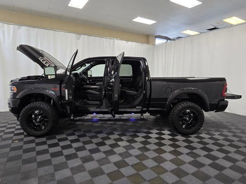 Used 2023 RAM 2500 Laramie w/ Night Edition image 12