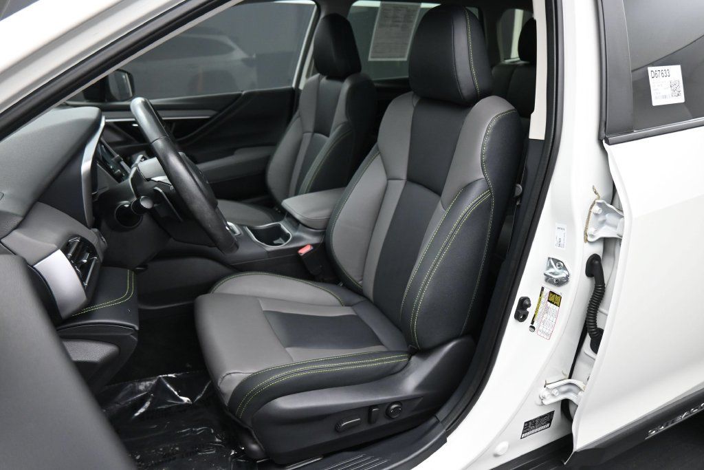 Used 2023 Subaru Outback Onyx Edition AWD/4WD image 14