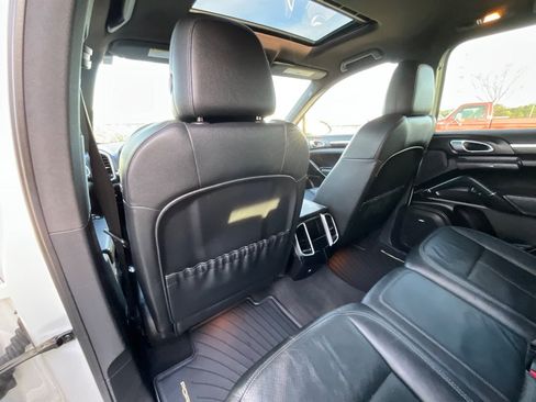 Used 2013 Porsche Cayenne AWD/4WD image 24