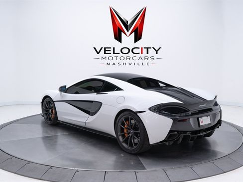 Used 2019 McLaren 570S Coupe RWD image 17