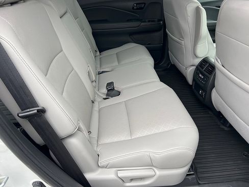 Used 2022 Honda Passport Elite image 23