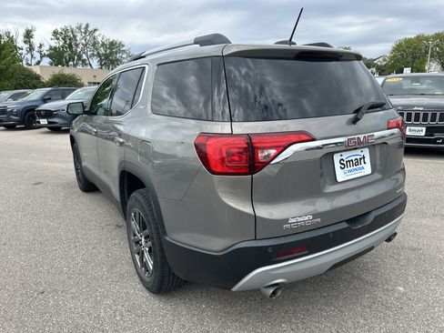 Used 2019 GMC Acadia SLT AWD/4WD image 5