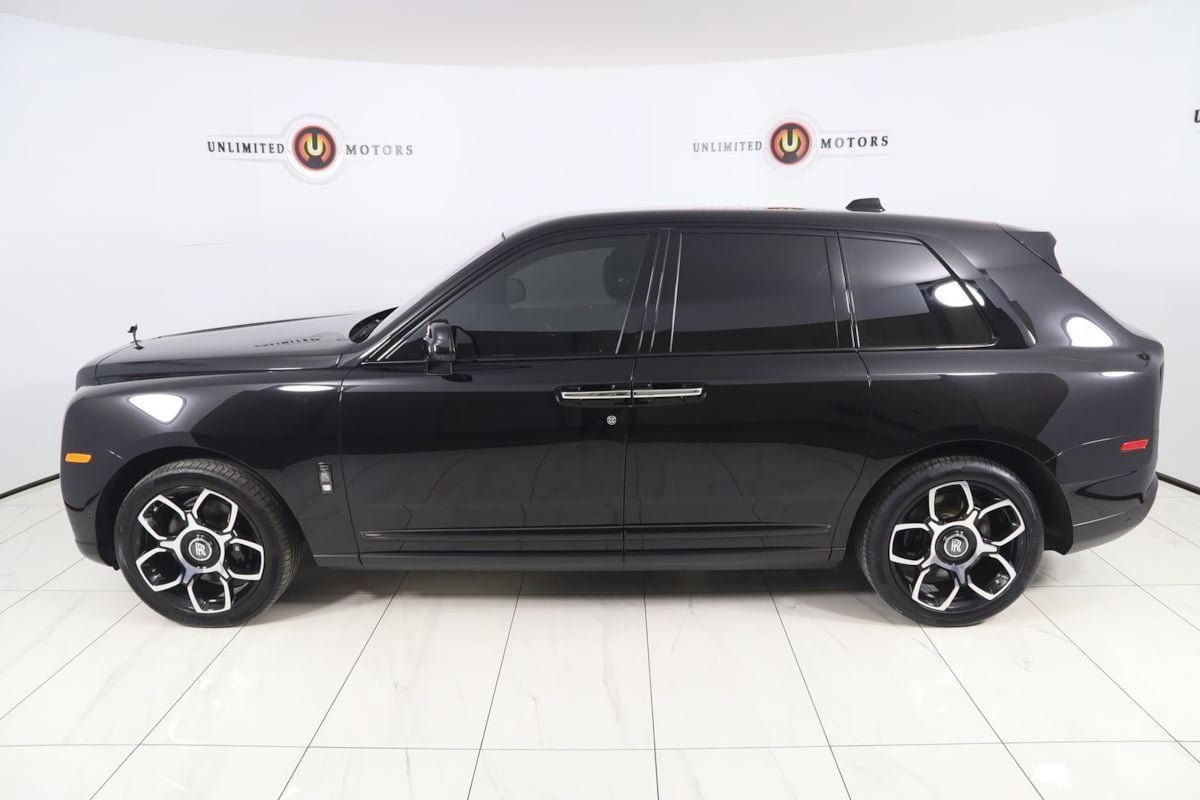 Used 2024 Rolls-Royce Cullinan Black Badge AWD/4WD image 42