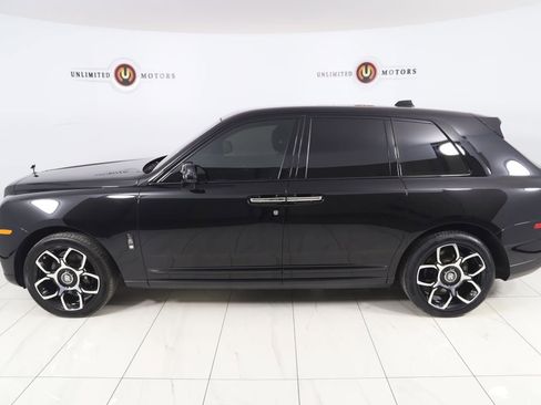 Used 2024 Rolls-Royce Cullinan Black Badge image 42