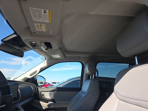 Used 2025 Ford Expedition Max Active image 20