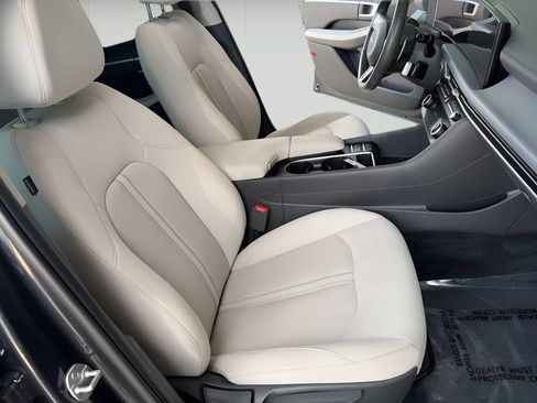 Used 2024 Hyundai Sonata SEL w/ Convenience Package FWD image 14